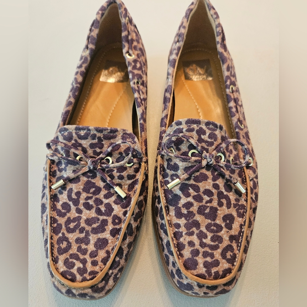 Women’s Leopard-Print Slip-On Loafers in Purple